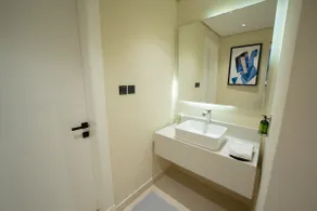 A-9 Modern luxury apartment - Image 4