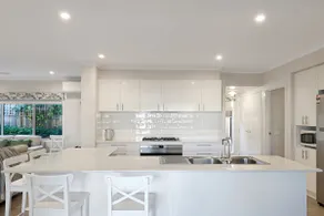 The panorama retreat- sleeps 12, aircon, brand new, great multifamily stay, beach, wineries, golf - Image 4