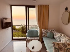 1+1 with sea view and air conditioning in Yalıkavak - Image 2