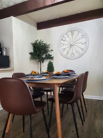 Serene 2BR Apt-Centrally Located - Image 4