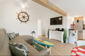 The Boat House - Image 2