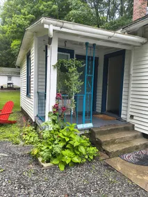 The Acorn | fire pit | 2 acres | swimming, hiking - Image 3