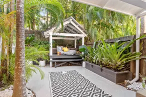 Yarraga Tropical Escape with Pool & Private Rooftop - Image 3