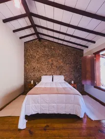 Ipê Amarelo Cabins on the Rock – Surrounded by Nature - Image 2