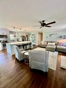 11 min to Lakepoint, 3 bedroom - Image 2
