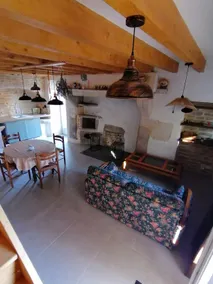 Small country house - Image 2