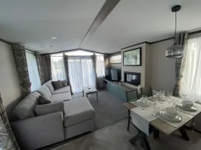 New Family Caravan Holiday Home - Image 3