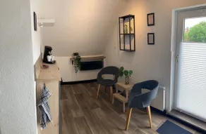 Charming Central Apartment w/ AC, Terrace & Grill - Image 2
