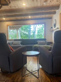 Murray House Hot Tub River Retreat - Image 3
