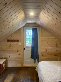 Murray House Hot Tub River Retreat - Image 4