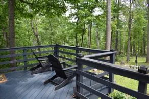 The Blue Cabin at Warden Lake - Image 2