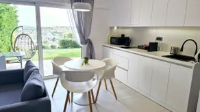 Athens Airport Modern Suite - Image 2
