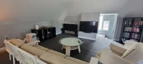 Spacious 3 bd 2 baths, in Roanoke, Sleeps 6 to 8. - Image 5