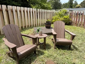 Bigfoot Hideaway Lair w/private fenced yard - Image 5