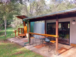Hinterland holiday cabin - Image 2