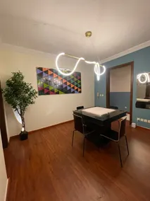 Antique and modern apartment - Image 4