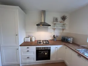 The Housheen - Image 5