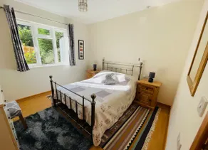 Scenic Devon village home close to beach - Image 4