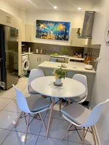 Relax in a 2 br guesthouse 5 min walk to the Lake - Image 3