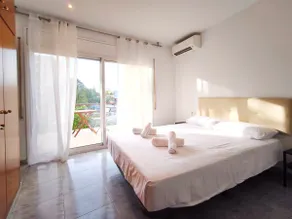 Holiday Rental House in Vilanova i la Geltrú - Image 4