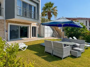 Garden Oasis with Resort Pools - Image 3