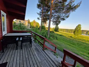Cabin with lake view - Image 2