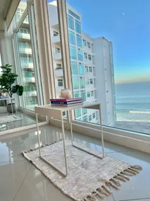La Mar Beachfront Suite - Image 2