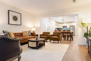 Family-Friendly 4BR Home w/Gorgeous Garden - Image 2