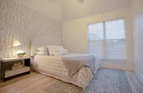 Huge 4BR w/ Pool + Grill | Near Lakes and Harbor! - Image 5