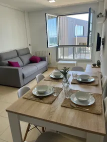 Charming beach apartment in Caión - Image 4