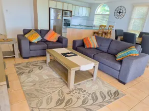 Airlie Beach & Island Views - Image 3