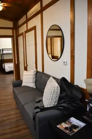 Magnolia Bungalow - Image 2