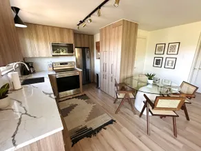 Remodeled Modern Tree House - Image 3