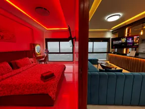 Host's dream – Panoramic Sea Shine - Image 2