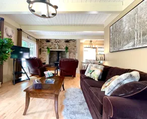 Cozy 3 BR Chalet w/forest trails - Image 2