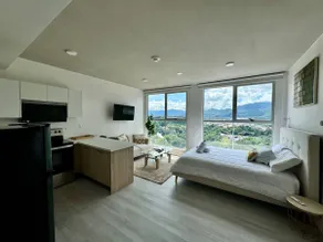 Sabana: A/C, Comfort and Unbeatable Location - Image 2