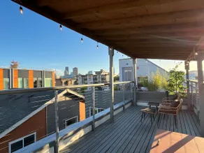 3-story Capitol Hill Townhouse with Rooftop - Image 3