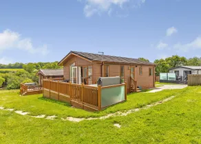 Jasmine Lodge 3 - Image 3