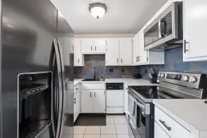 Casamor - Richland Home - Image 5