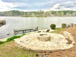 QualityTime | Waterfront Cabin - Image 5