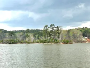 QualityTime | Waterfront Cabin - Image 2