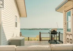 Waterfront Cottage in Georgetown, PEI - Image 2
