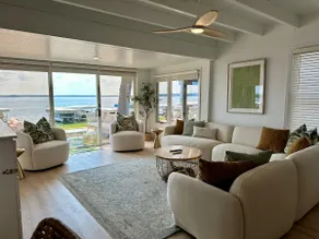 The Lakeview! View & Location! - Image 3