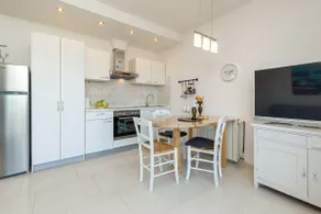 Elegant Krk Hideaway Apartment With Terrace - Image 5