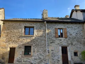 Village house - Image 2