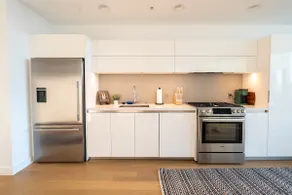 Luxury High Rise Unit DTLA Free Parking - Image 4