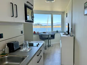 2-person studio with sea view, enclosed terrace, fiber WiFi - Image 3