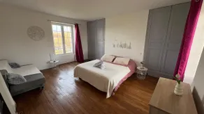 Family home for 14 people with garden, for groups - Image 2