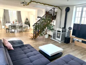 Family home for 14 people with garden, for groups - Image 4