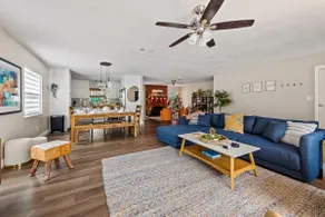 Peaceful Retreat*Near Springs*Hot Tub*Game Room* - Image 4